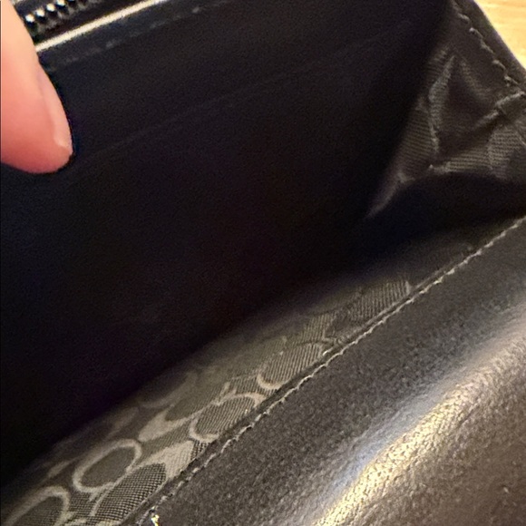 Coach Black Leather Tri-Fold Wallet - Picture 3 of 5